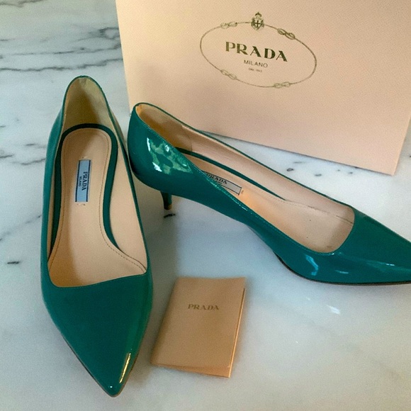Authentic Prada Patent Leather 2" Pumps Green in Box 39.5 - 9 Never Worn Teal - Picture 1 of 7